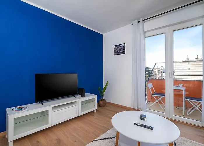 Luna Apartament *
